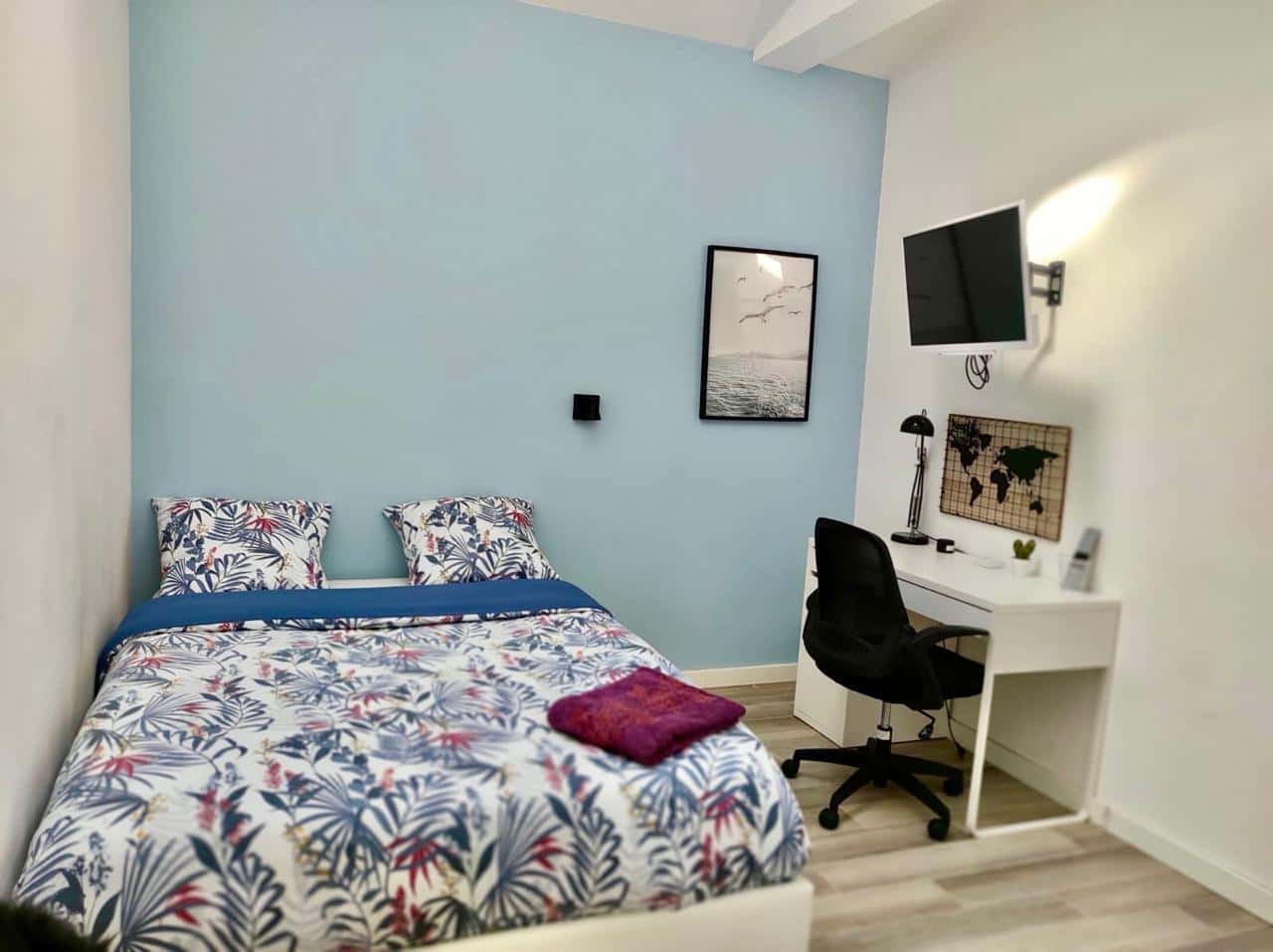 Chambre tout équipée - À 5 min de la gare