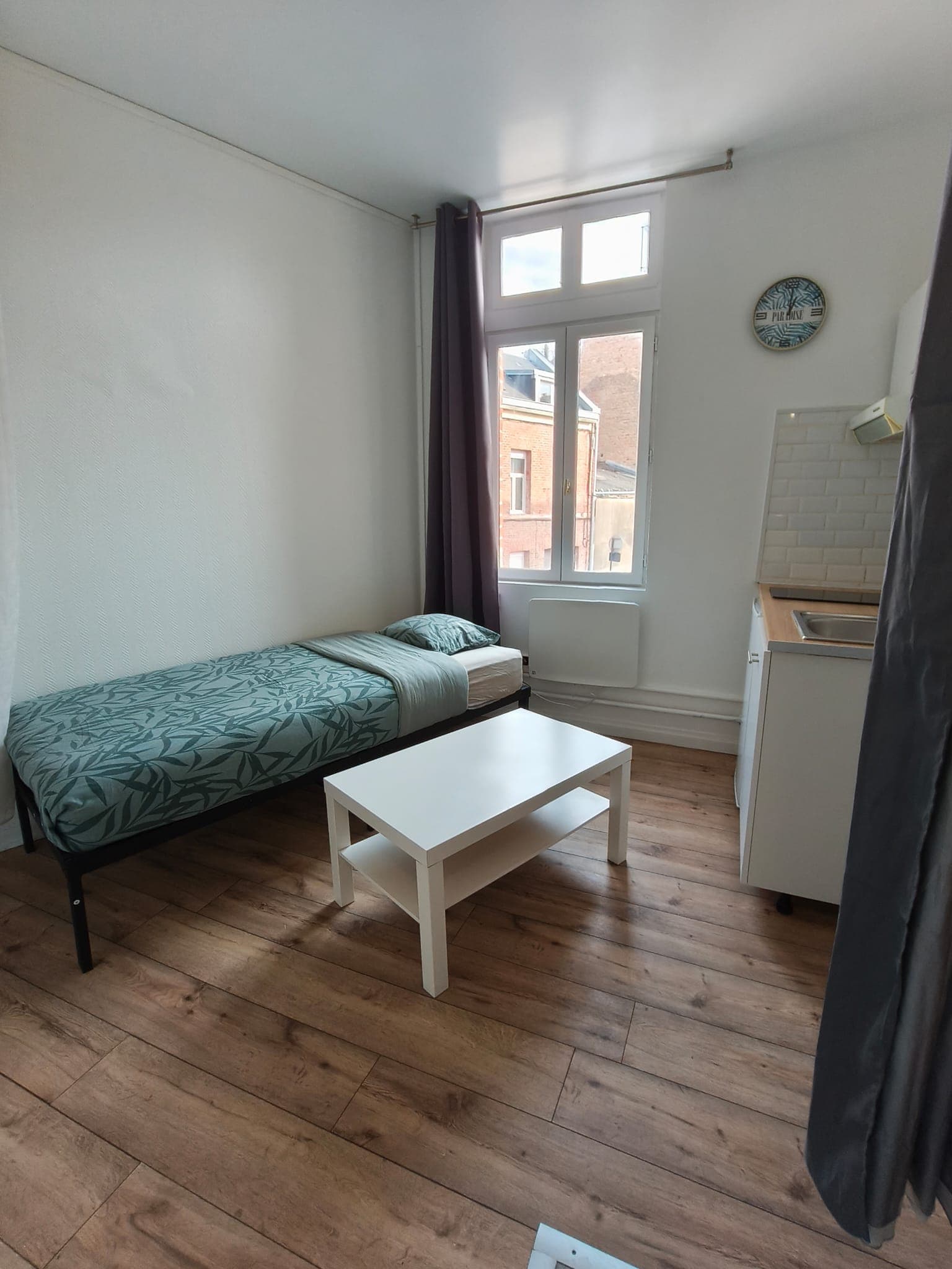 Joli studio rénové, centre ville d'Amiens