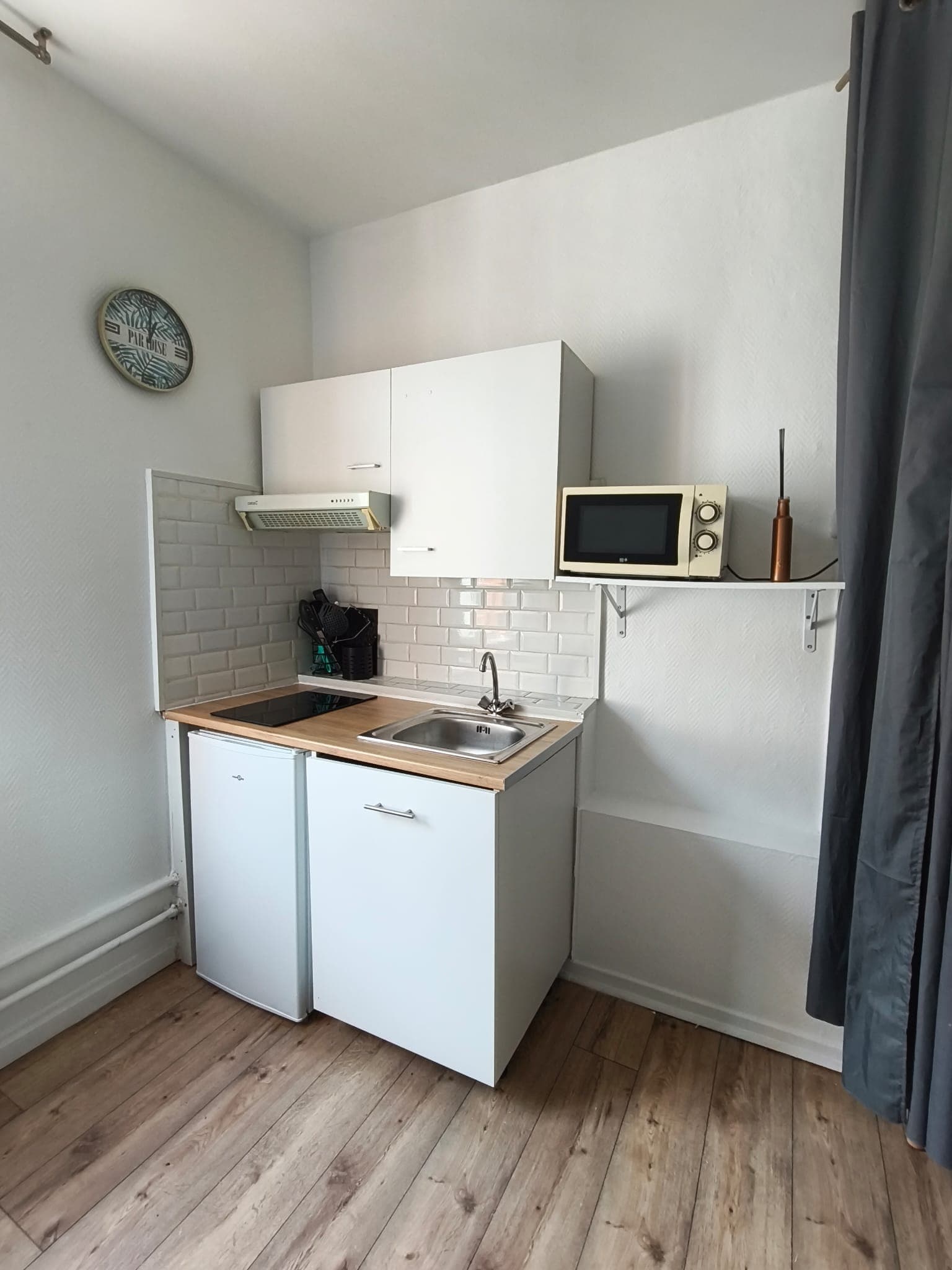 Joli studio rénové, centre ville d'Amiens